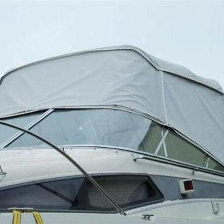 Weißes Boot mit weißem Verdeck